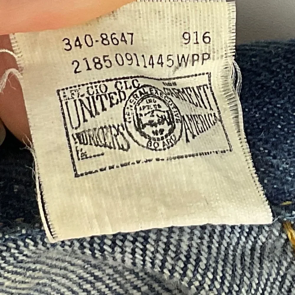 Lee Women's Vintage Denim Jacket - Picture 8 of 8
